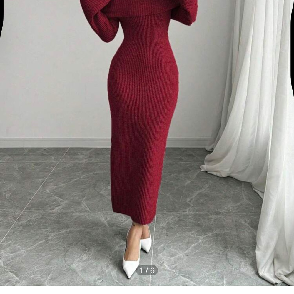 Elegant Red Knit Dress